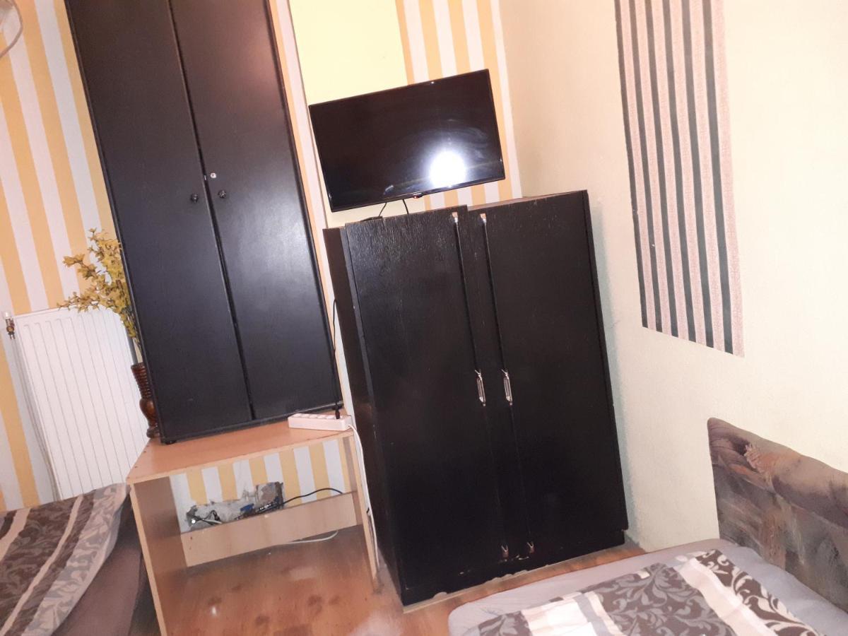 Sarkany Lak Diosd Buitenkant foto